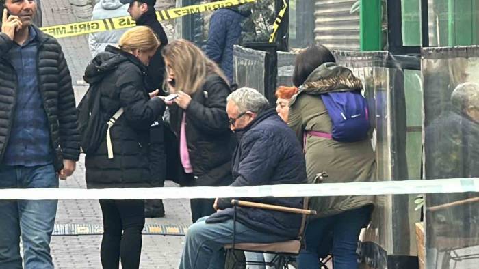 Beşiktaş’ta Şüpheli Ölüm: Semtin Kıraathanecisi Başından Vurulmuş Halde Bulundu