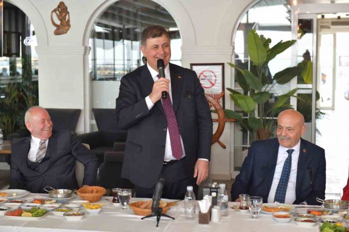 Cemil Tugay: "Türkiye’nin En Büyük Sivil Toplum Yerleşkesini İzmir’de Yapacağım"