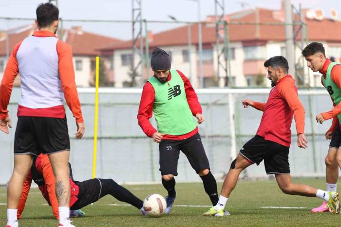 Boluspor, Erzumspor Maçının Hazırlıklarını Sürdürüyor