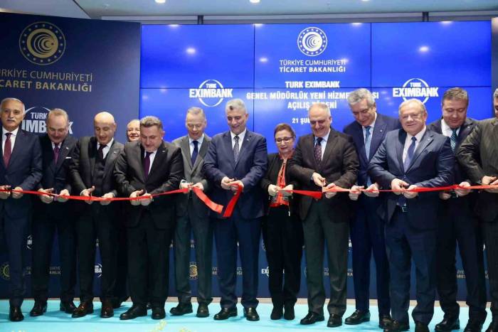 Ticaret Bakanı Bolat: "Eximbank’ın Sermayesi 11,8 Milyar Lira Artırılarak 35 Milyar 700 Milyon Liraya Çıkarılmış Oldu"