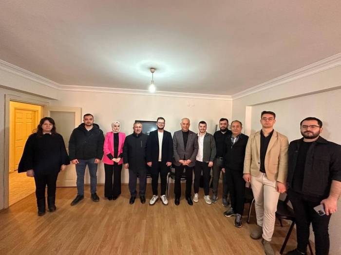 Ak Parti Genç Mimarların Yanında