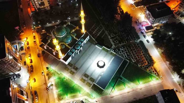 Dünya Kur’an Güzel Okuma Birincisi Abdullah Sadien Canik’e Geliyor