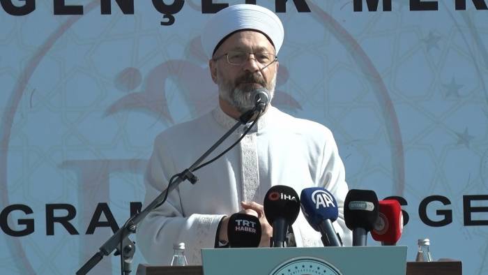 Diyanet İşleri Başkanı Erbaş, Çukurambar Diyanet Gençlik Merkezi Açılışına Katıldı