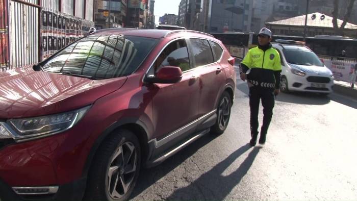 Kadıköy’de Dron Destekli Denetim: Sürücülere Para Cezası Yağdı