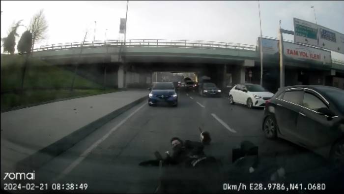 Kağıthane’de Feci Kaza Kamerada: Metrelerce Sürüklenip Altına Girdi