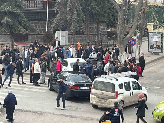 Kars’ta Trafik Kazası: 1 Yaralı