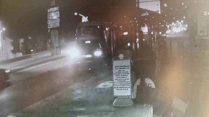 7 Kişinin Yaralandığı Kaza Anı Kamerada