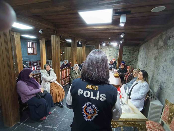 Siberay’dan 145 Kişiye Eğitici Seminer