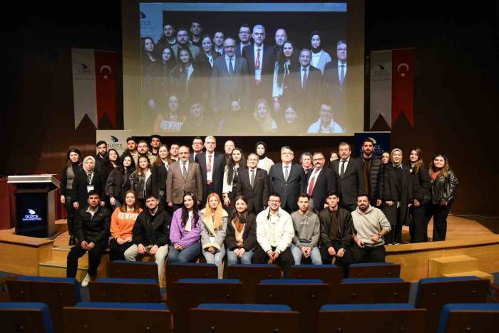 Rektör Özölçer, Clıcs Konferansına Katıldı