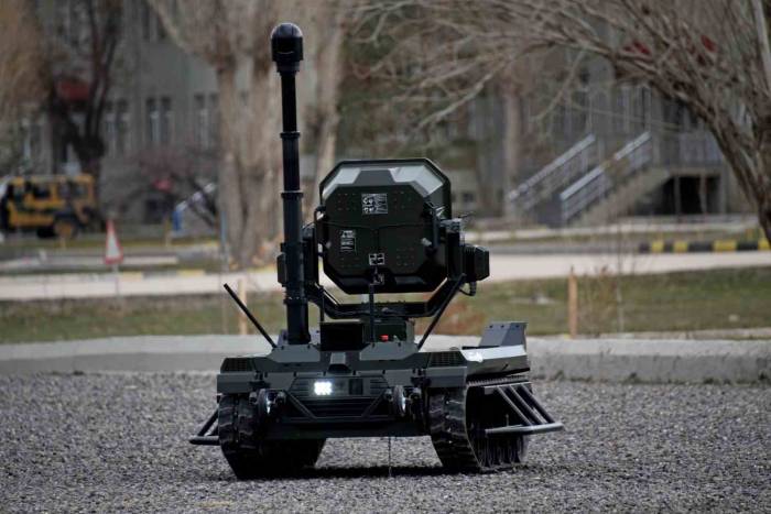 Ağrı’da, Aselsan’ın Geliştirdiği İnsansız Kara Aracı “Aslan” Tanıtıldı