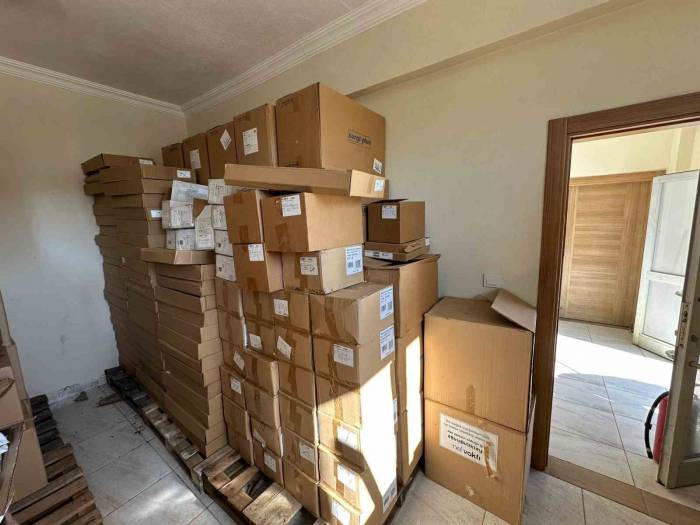 Can Dostlara Tıbbi Malzeme Desteği