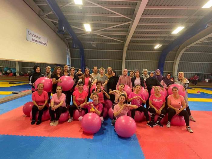 Bu Proje Annelere Yeni Nefes Alanları Açıyor