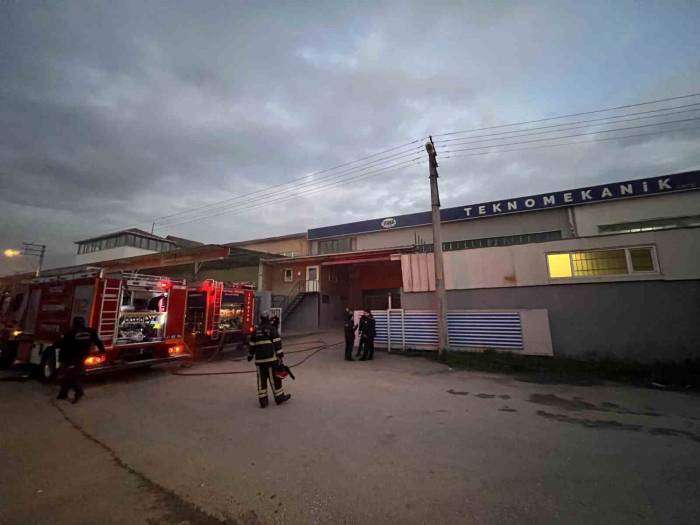 Çelik Konstrüksiyon İmalatı Yapılan İş Yerinde Yangın