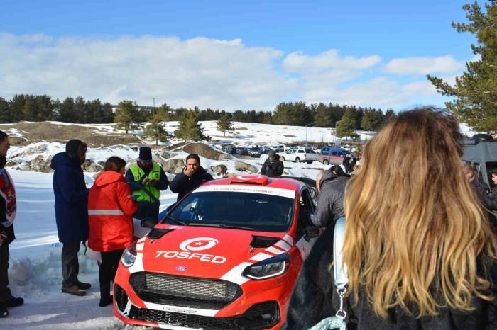 Sarıkamış Rallisi Öncesi Araçların Kontrolleri Yapıldı