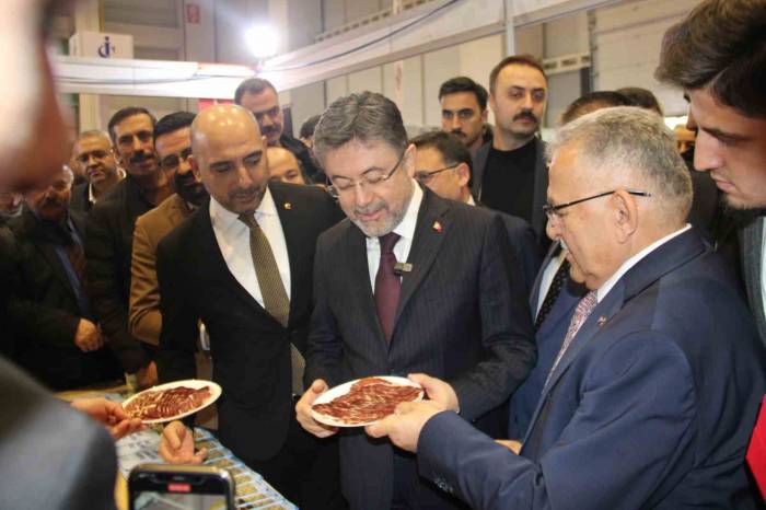 Kastamonulu Bakan Yumaklı’dan Pastırma Cevabı