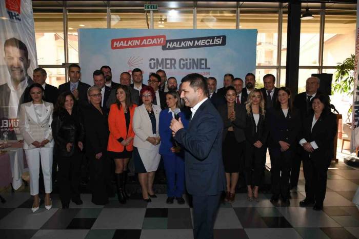 Chp Kuşadası Belediye Meclis Üyesi Adayları Tanıtıldı