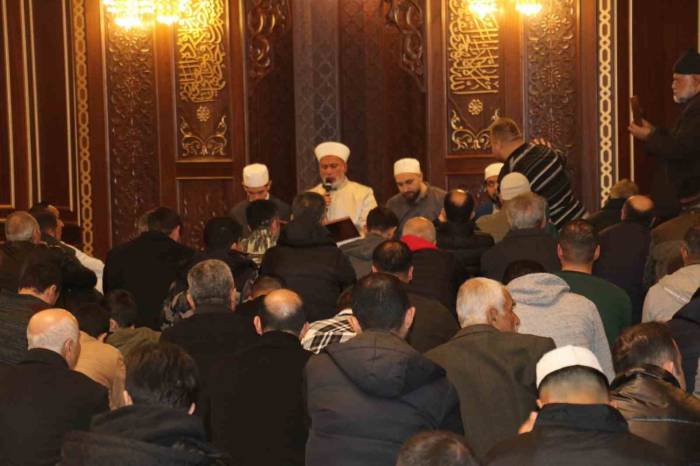 Malatya’da Berat Kandili Coşkusu