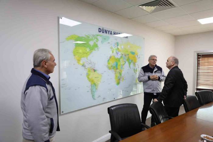 Başkan Faruk Özlü, Dünya Çapında Lider Firmayı Gezdi