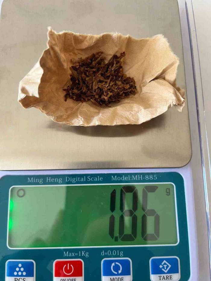 Polisin Durdurduğu 3 Şüpheliden Uyuşturucu Madde Ele Geçirildi