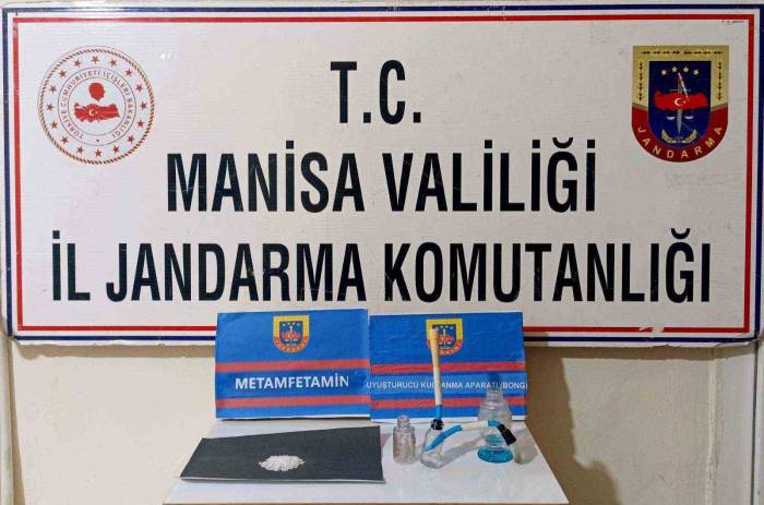 Manisa’da Uyuşturucu Tacirlerine Darbe