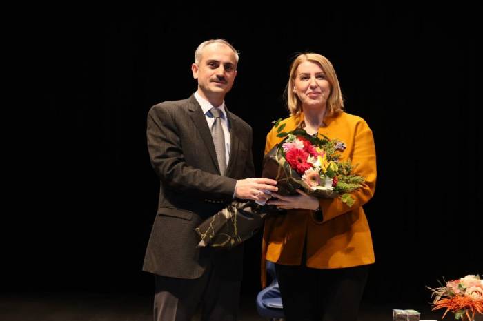 Sevda Türküsev, Çayırovalı Okurlarıyla Buluştu