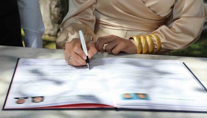 Başkan Yalçın’dan Anlamlı Nikah Hatırası 2 Bini Aştı