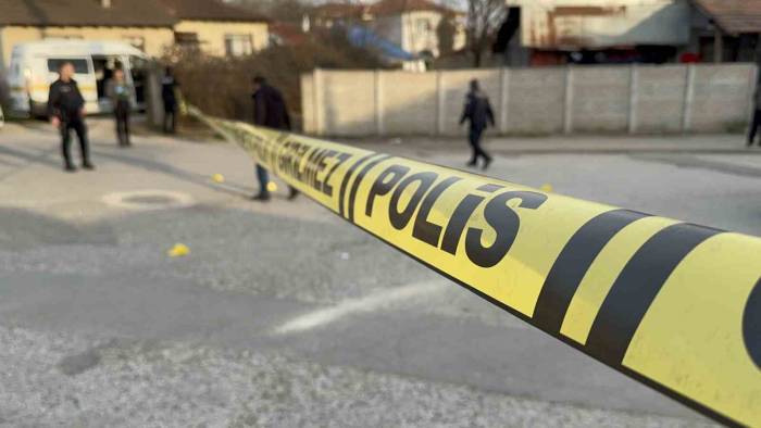 Düzce’de Silahlı Kavga: 1 Yaralı