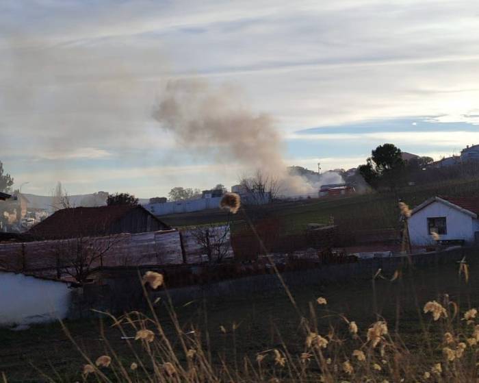 Gediz’de Hurdalık Yangını