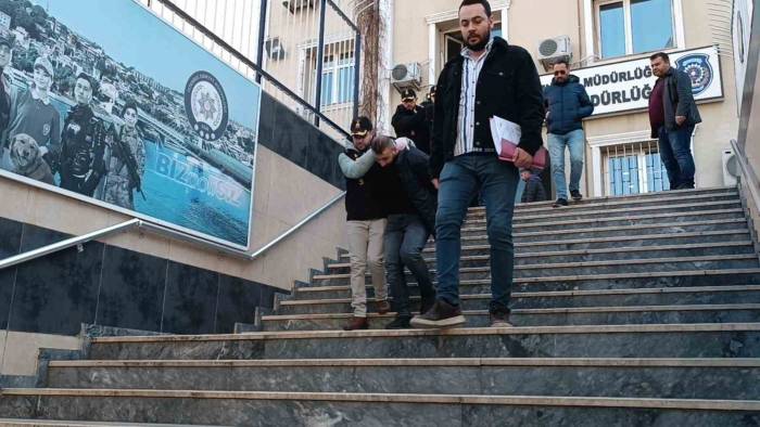 Kuyumcu Hırsızlarına Operasyon: 2 İş Yerinden Tam 8.5 Milyon Liralık Altın Çaldılar