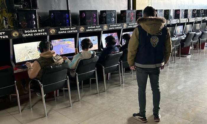 Manisa Emniyeti İşi Sıkı Tutuyor