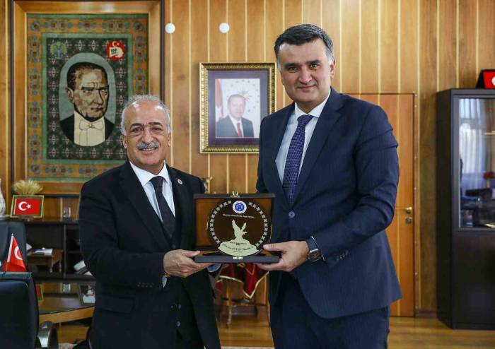 Yozgatlıgil; “Atatürk Üniversitesi Hamleleriyle Ülkemize Değer Sağlıyor”