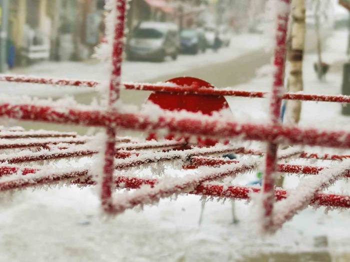 Sibirya Soğukları Ardahan’ı Dondurdu