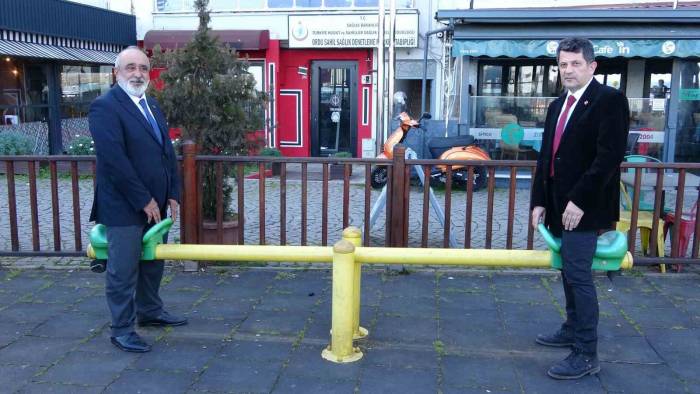 Ordu’nun Rakip Büyükşehir Belediye Başkan Adayları Tahterevalliye Bindi