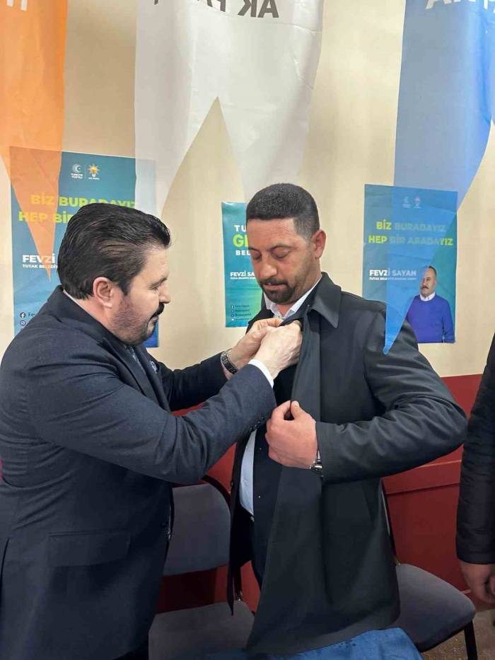 Tutak’ta 40 Kişilik Memleket Partisi Heyeti Ak Parti’ye Katıldı