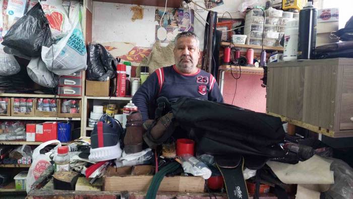 Tekirdağ’da Ayakkabı Ustaları Talep Patlamasına Yetişemiyor