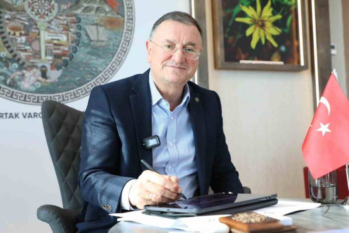 Depremzede Kiracılara Başkan Savaş’tan Yüz Güldüren Haber