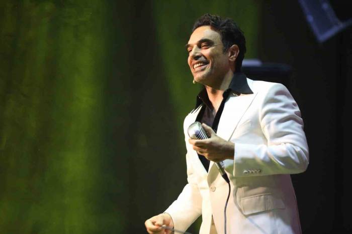 “Afara-bir Arabesk Müzikali” Eyüpsultanlılarla Buluştu