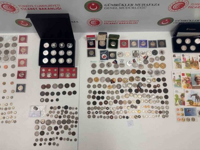 Gümrük Muhafaza Ekipleri Bir Ayda 4 Milyar 200 Milyon Liralık Kaçak Eşya Ve Uyuşturucu Ele Geçirdi