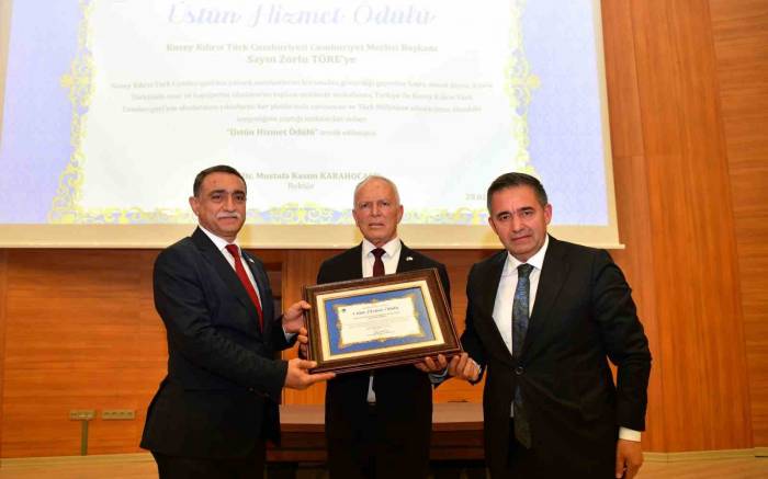 Kktc Cumhuriyet Meclis Başkanı Töre, Kıbrıslı Türklerin Mücadelesini Anlattı