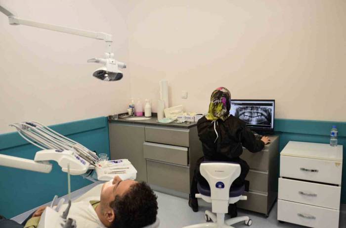 Kalbiniz Ve Beyniniz İçin Diş Sağlığına Dikkat