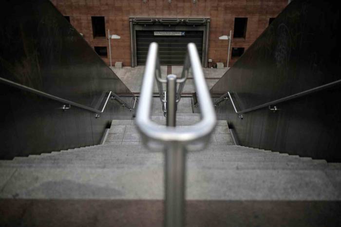 Yunanistan’da Tren Kazasının Yıl Dönümünde 24 Saatlik Grev