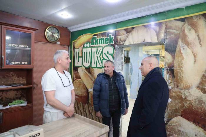 Ağrı Valisi Koç, Esnaf Ve Vatandaşlarla Buluştu