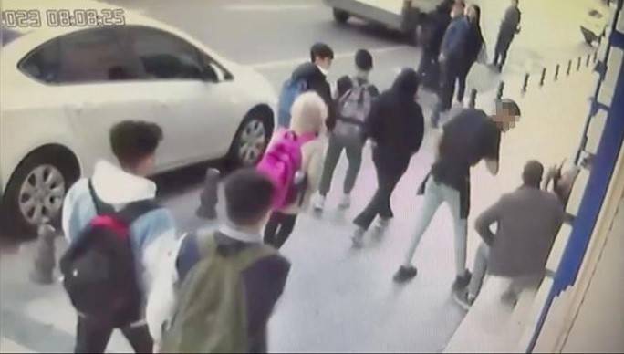 Sipariş Kalemi ‘Silah’ Sayıldı: Tartıştığı Şahsı Kalemle Alnından Yaralayarak Öldüren Şüpheliye 18 Yıla Kadar Hapis Talebi