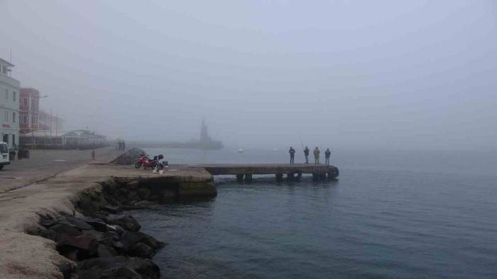 Çanakkale’de Sis Etkili Olmaya Devam Ediyor