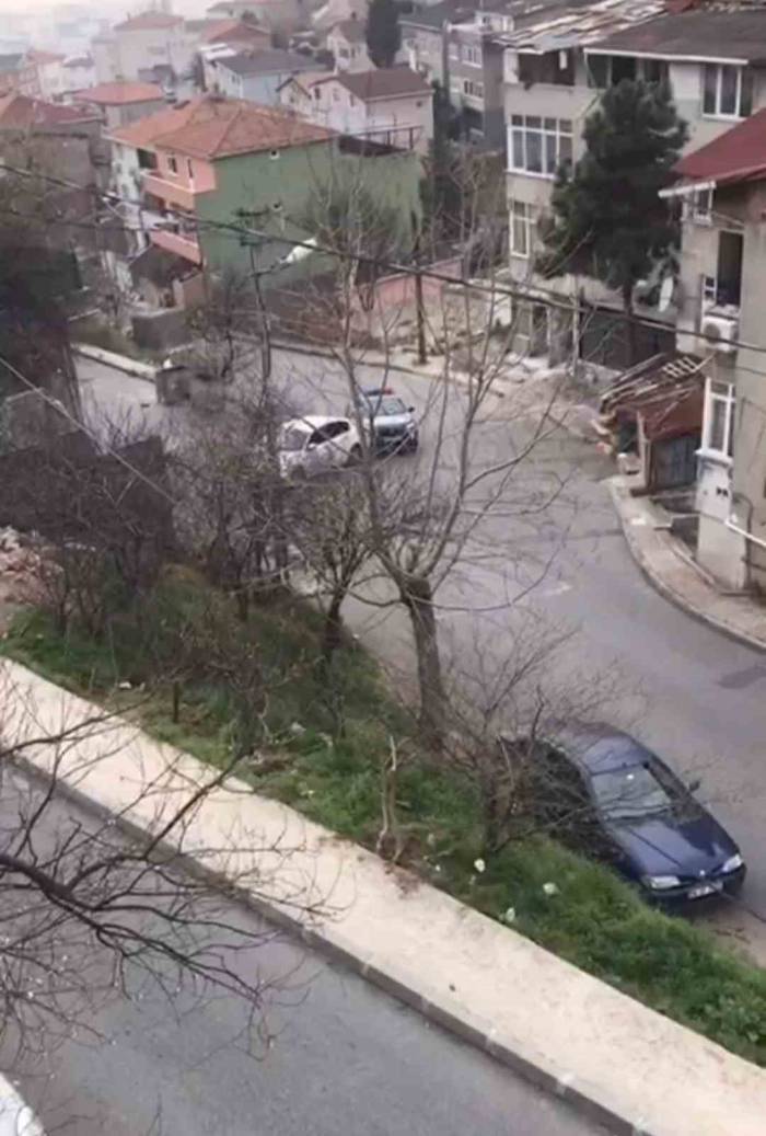 Maltepe’de Polis İle Şüpheli Şahıs Arasında Kovalamaca Kamerada