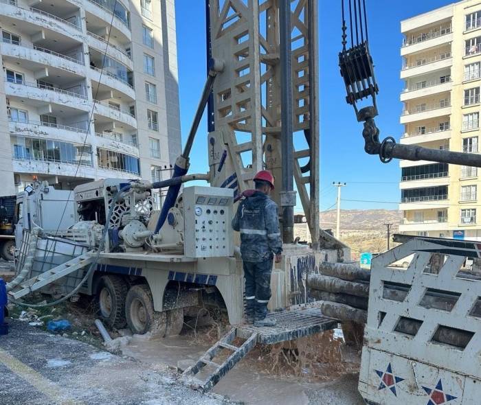 Mardin’de İçme Suyu Çalışmaları Devam Ediyor