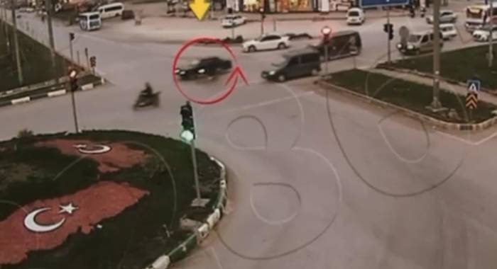 Çaldıkları Otomobille Hırsızlık Yapan 2 Şahıs Tutuklandı