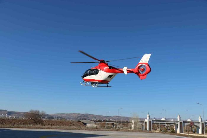 4 Kente Hizmet Verecek Ambulans Helikopter Sivas’ta
