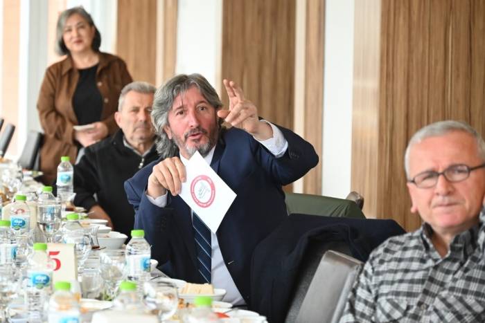 Rektör Özölçer Gazetecilerle Bir Araya Geldi