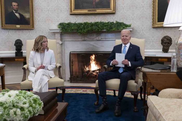 Biden: “Ürdün’deki Dostlarımızla Birlikte (Gazze’ye) Havadan Yardım Yapacağız”